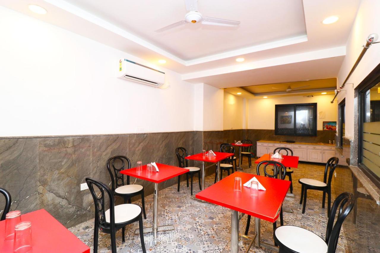 Hotel Belwood Suites - Near New Delhi Airport Екстериор снимка