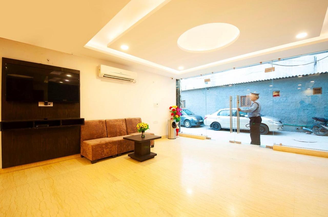 Hotel Belwood Suites - Near New Delhi Airport Екстериор снимка
